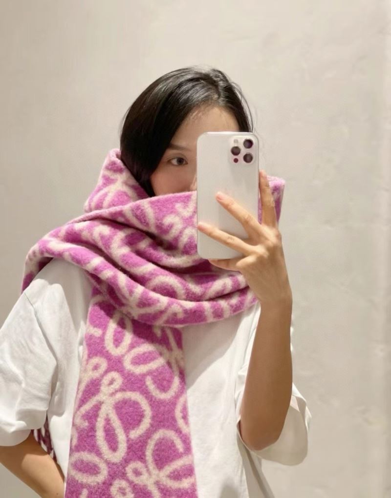 Loewe Scarf